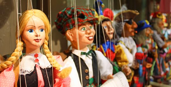 pourquoi spectacle marionnettes fascine toutes generations
